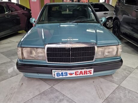 Mercedes 190