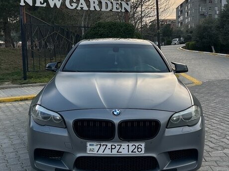 BMW 528