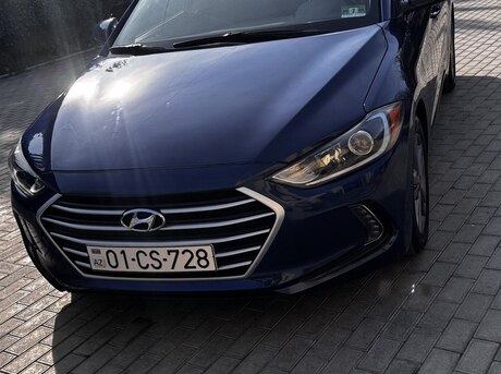 Hyundai Elantra 2018