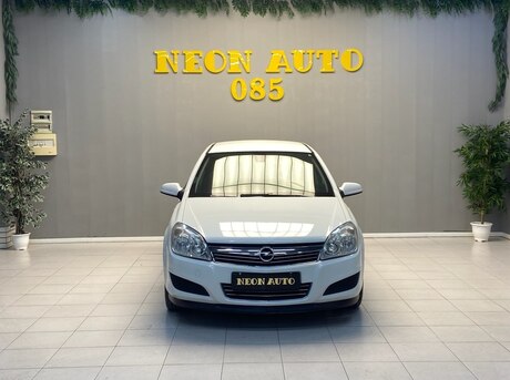 Opel Astra 2009