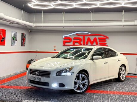 Nissan Maxima