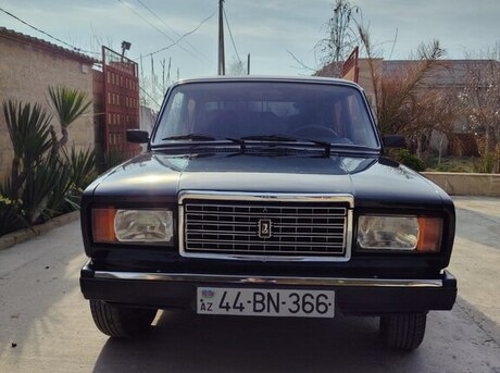 LADA (VAZ) 2107