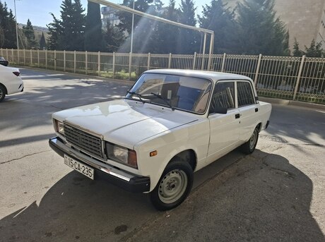 LADA (VAZ) 2107