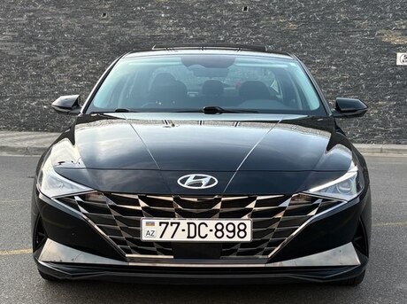 Hyundai Elantra 2021