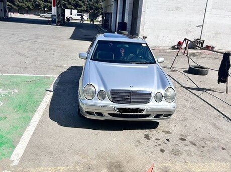 Mercedes E 220 d
