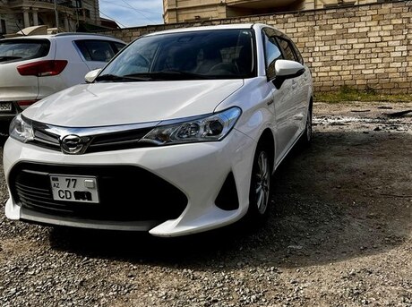 Toyota Corolla Fielder