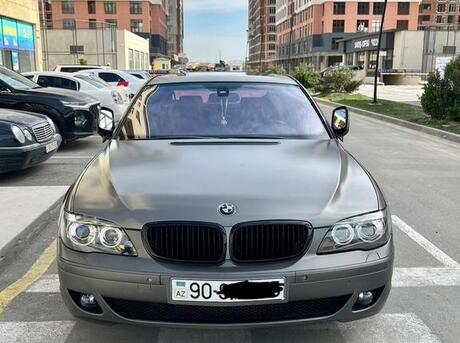 BMW 740