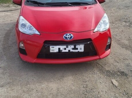 Toyota Prius C