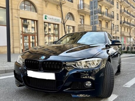 BMW 330e
