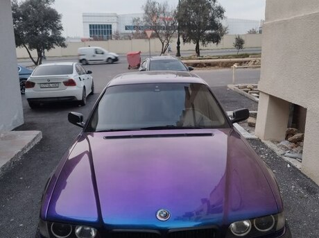 BMW 740