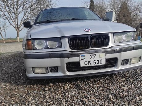 BMW 318