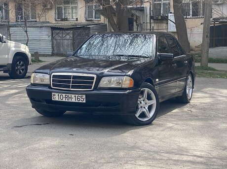 Mercedes C 180