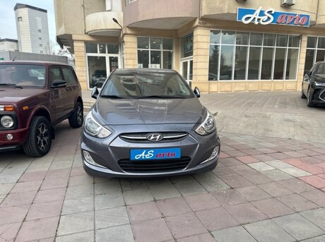 Hyundai Accent