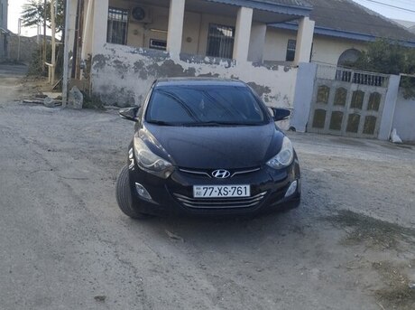 Hyundai Elantra 2013