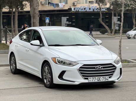 Hyundai Elantra 2018