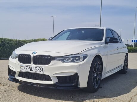 BMW 330 2017