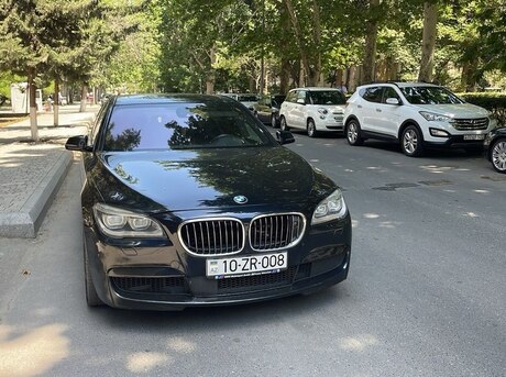 BMW 750