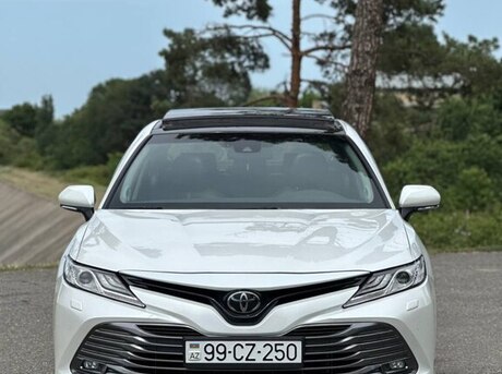 Toyota Camry 2020