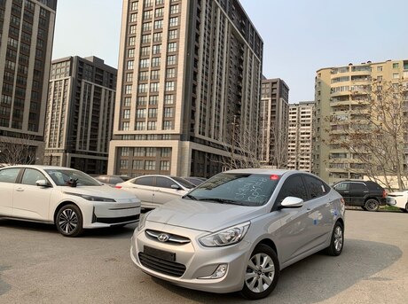 Hyundai Accent