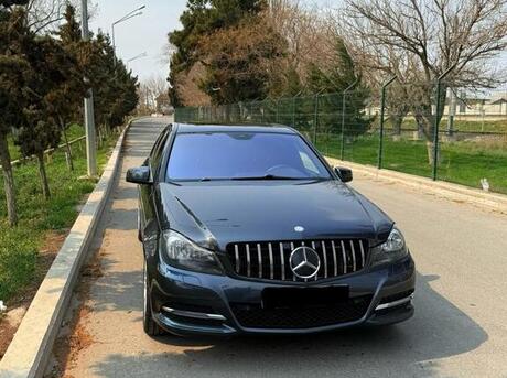 Mercedes C 250