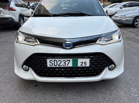 Toyota Corolla Fielder 2017