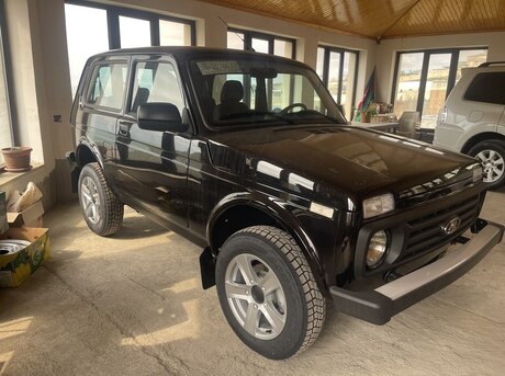 LADA (VAZ) Niva 2025