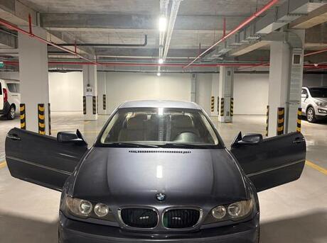 BMW 320 2003
