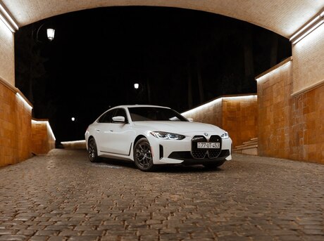 BMW i4 2022
