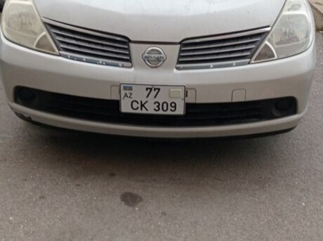 Nissan Tiida 2007
