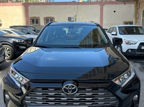 Toyota RAV4 2019