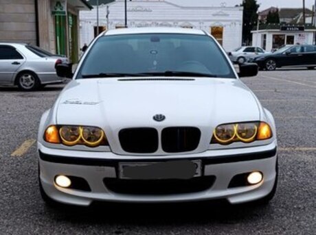 BMW 318 2001
