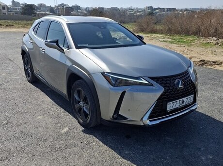 Lexus UX 250h 2023