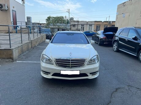 Mercedes S 500 2011