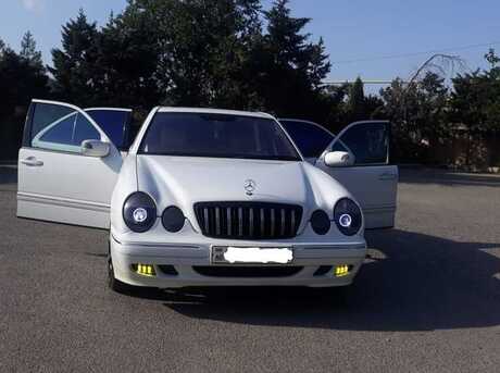 Mercedes E 240 1999