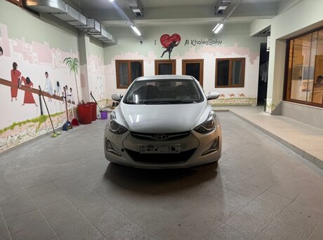 Hyundai Avante 2015