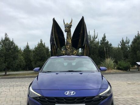 Hyundai Elantra 2022