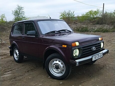 LADA (VAZ) Niva 2008