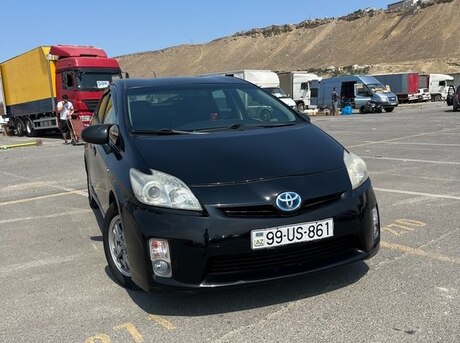 Toyota Prius 2012