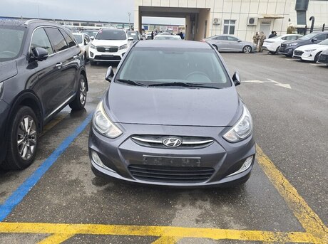Hyundai Accent