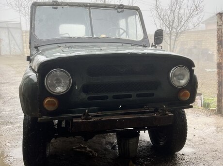 UAZ 469