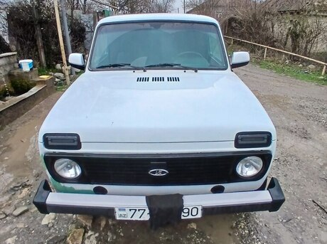 LADA (VAZ) Niva 2013