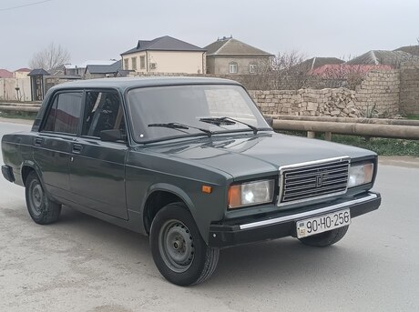 LADA (VAZ) 2107