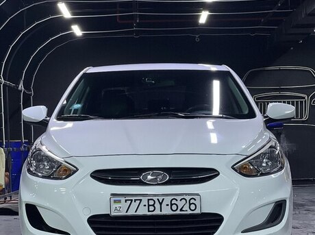 Hyundai Accent 2015