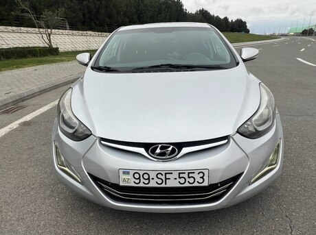 Hyundai Elantra 2015