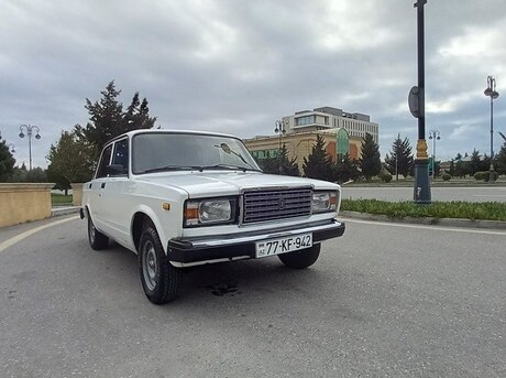 LADA (VAZ) 2107 2011
