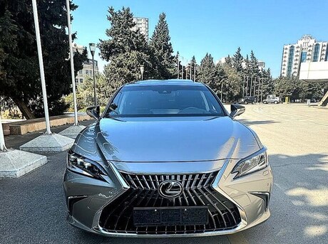 Lexus ES 300h