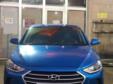 Hyundai Elantra 2017