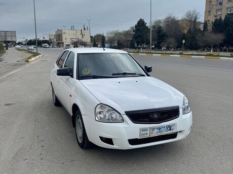 LADA (VAZ) Priora 2013