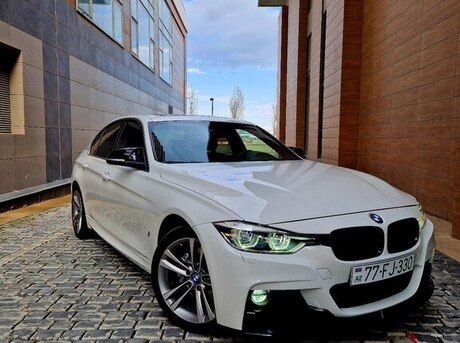 BMW 330e