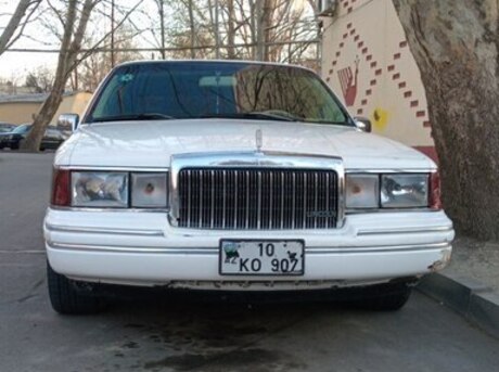 Lincoln Town Car